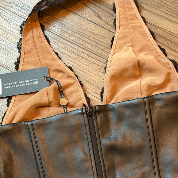 WHITEFOX BOUTIQUE Dreams And Delights PU Leather Lace Crop Top Black - Medium - Picture 9 of 10